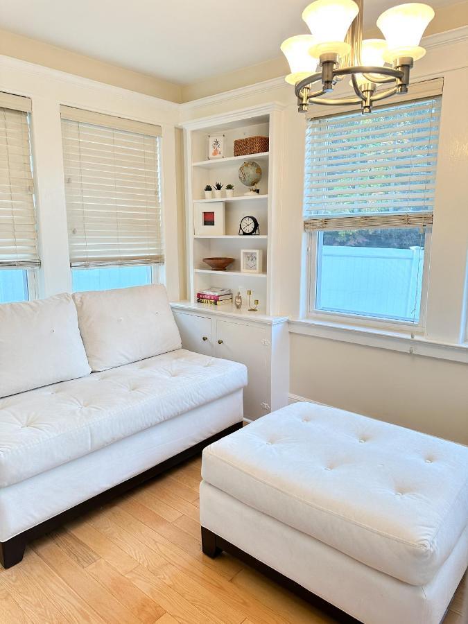 7 Mins Drive To Yale, Large Fenced Yard Villa New Haven Bagian luar foto